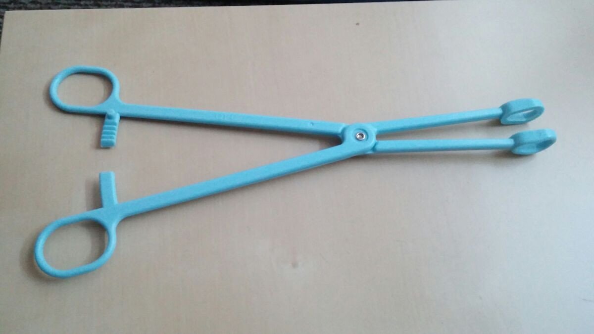 Pensetă De Plastic Cu Lungimea De 22 Cm
